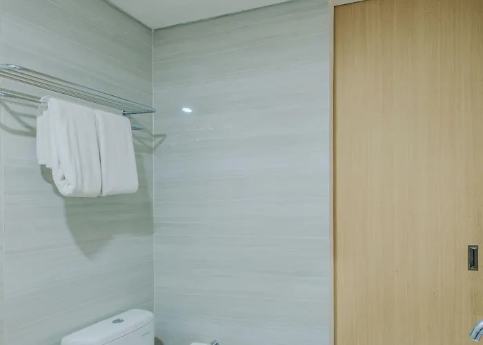 Hotel Abisha 3*